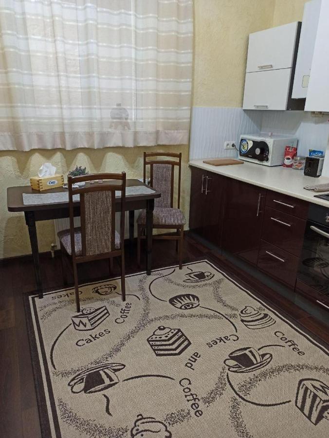 Квартира В Самом Центре Wi-Fi Apartment Chernivtsi Exterior photo